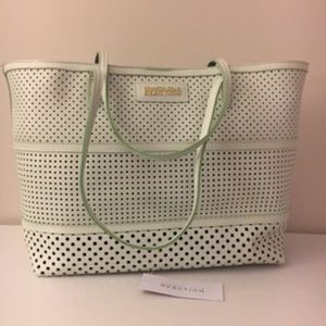 Kenneth Cole Reaction Breezy Tote Satchel NWT